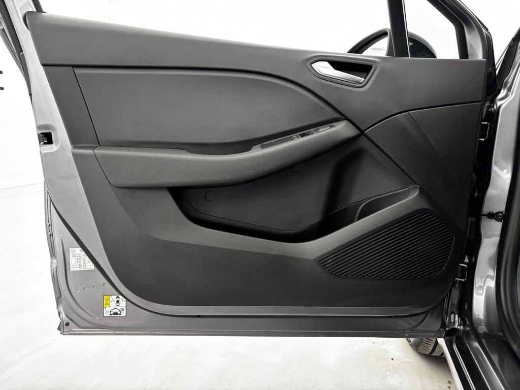 RENAULT Clio Equilibre TCe 90 - ref: 6-2971x233425 - Photo 12