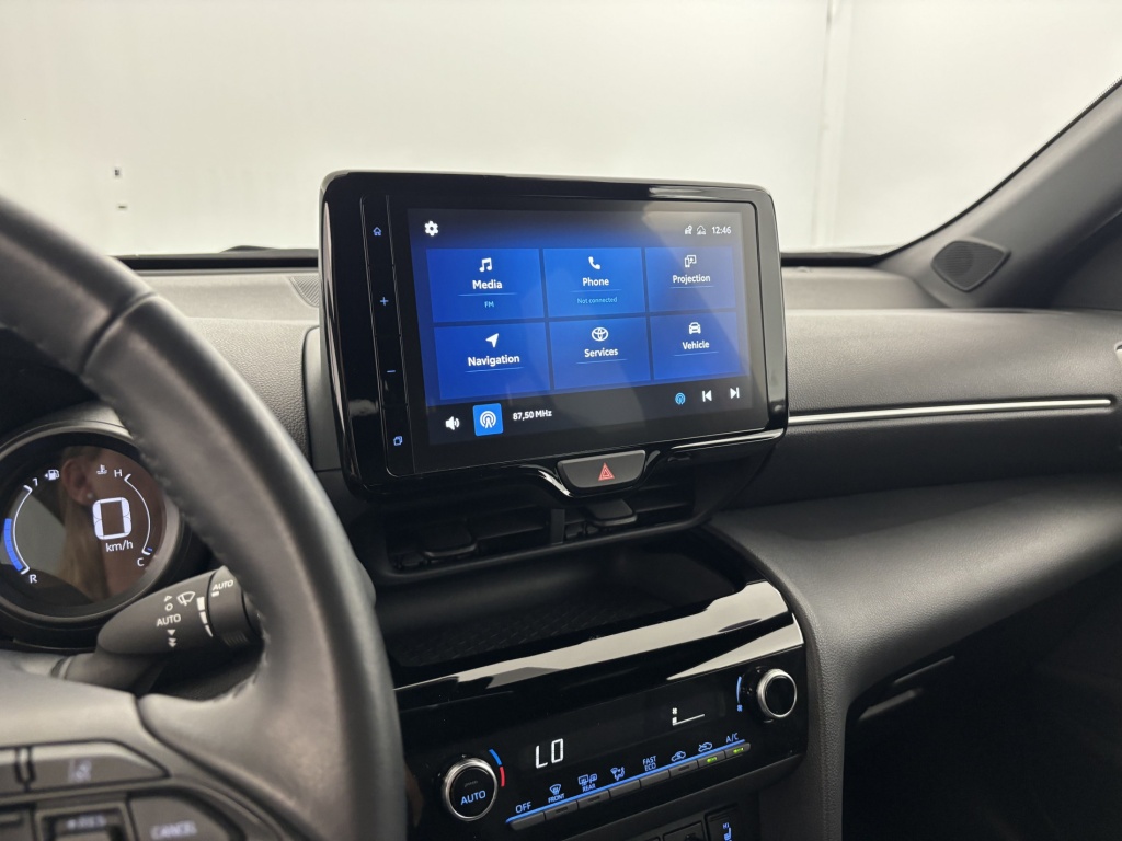 TOYOTA Yaris Cross Design 116h 2WD - ref: 6-2971x233866 - Photo 18