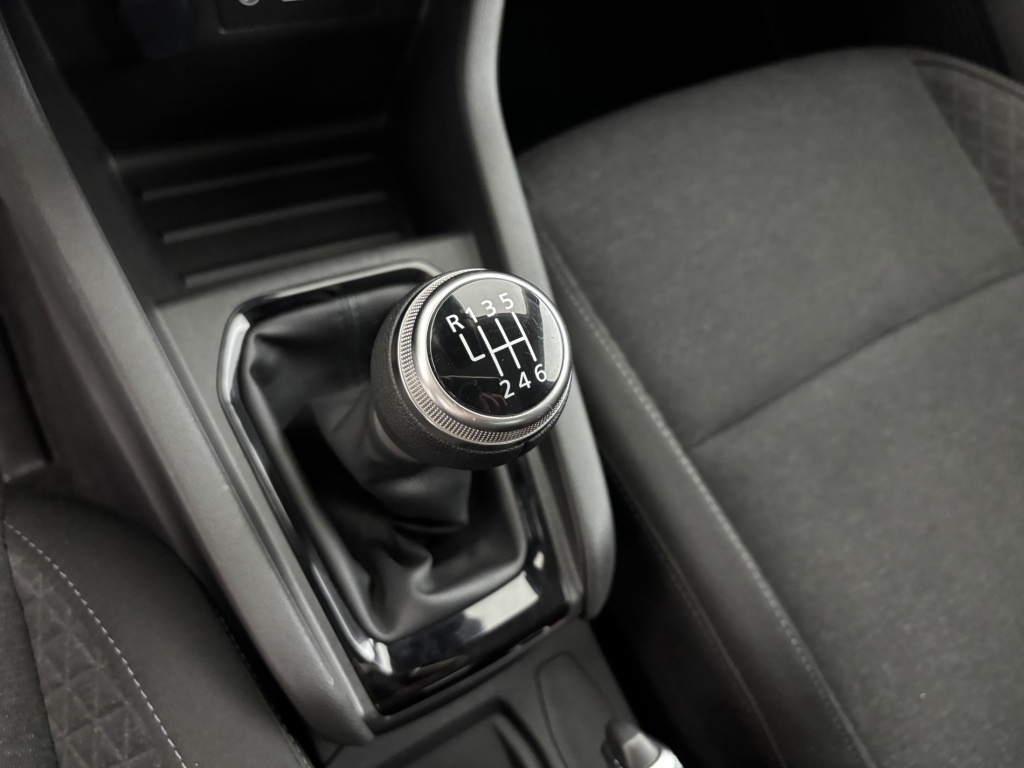 RENAULT Clio Equilibre TCe 90 - ref: 6-2971x234047 - Photo 19