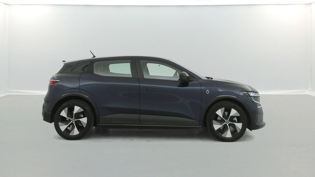 RENAULT Megane Equilibre EV40 130ch standard charge - ref: 6-2971x234232 - Photo 6