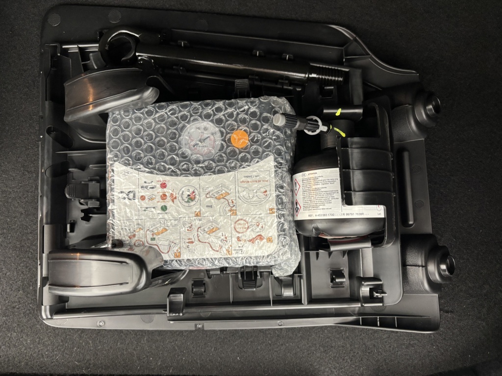 RENAULT Twingo Equilibre III E-Tech - ref: 6-2971x234470 - Photo 10