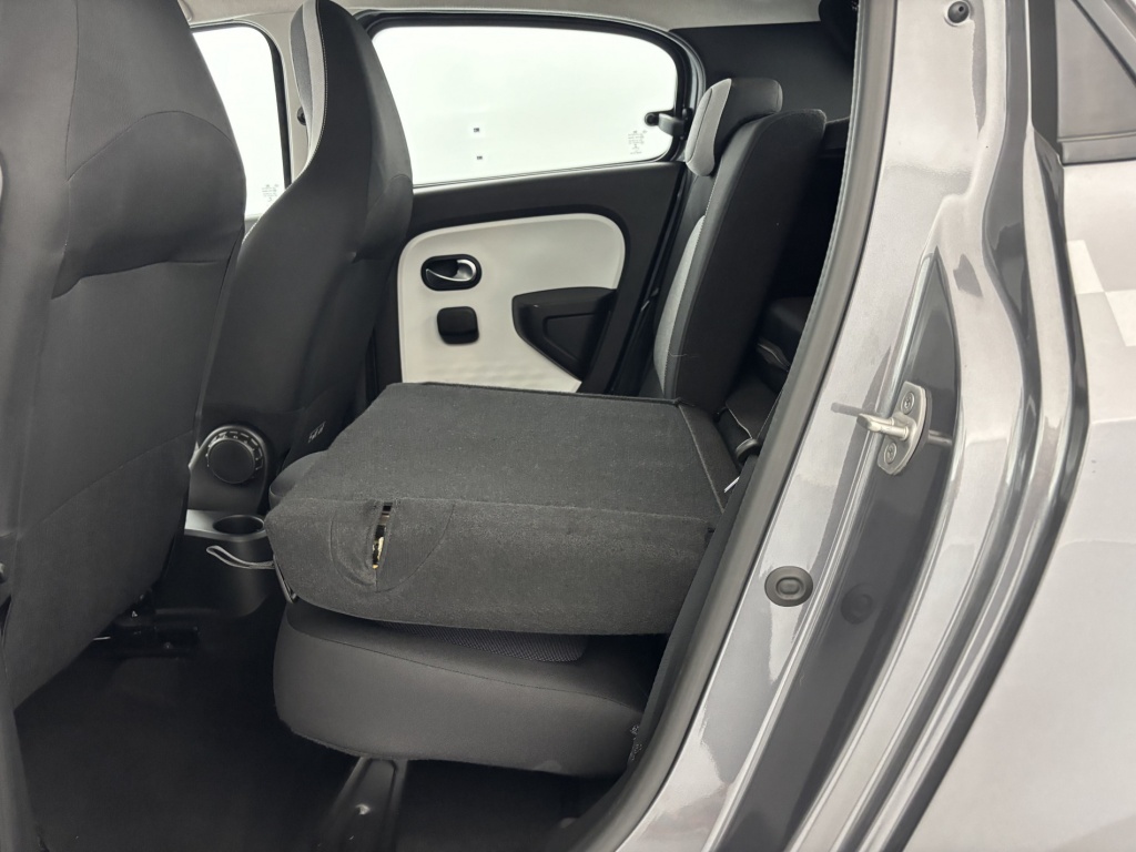 RENAULT Twingo Equilibre III E-Tech - ref: 6-2971x234470 - Photo 11