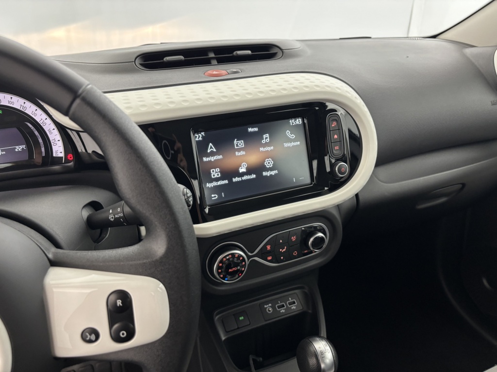 RENAULT Twingo Equilibre III E-Tech - ref: 6-2971x234470 - Photo 17