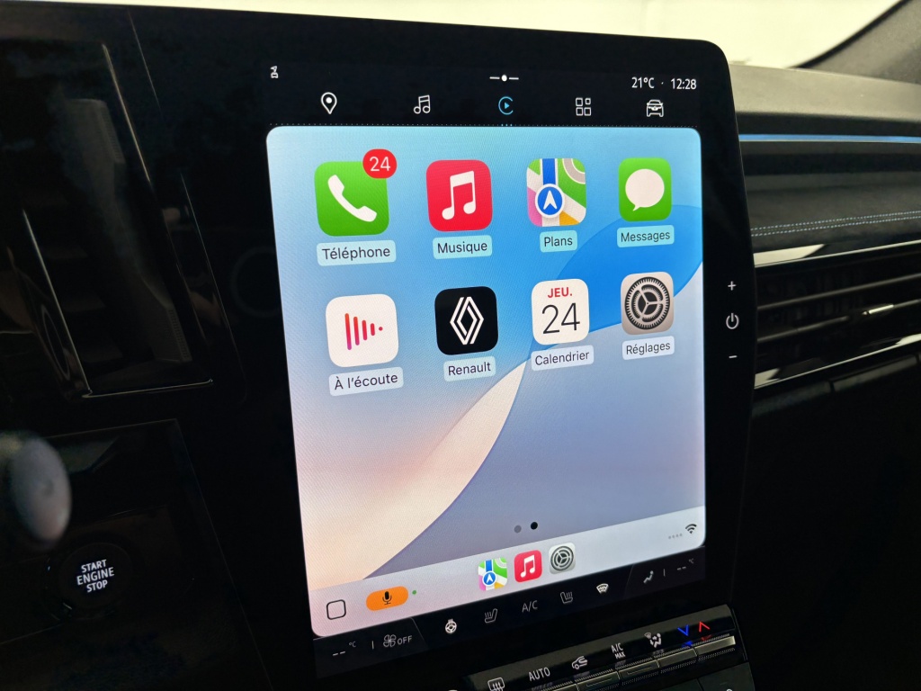 RENAULT Espace esprit Alpine E-Tech hybrid 200 - ref: 6-2971x234509 - Photo 16