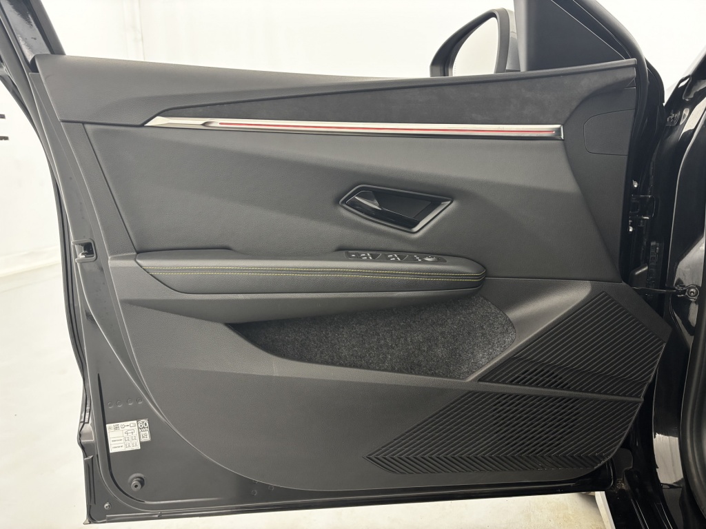 RENAULT Megane Techno EV60 220 ch optimum charge - ref: 6-2971x235280 - Photo 11