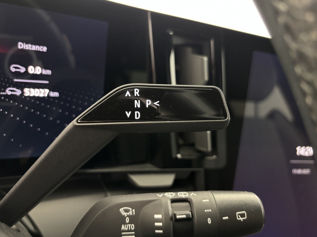 RENAULT Megane Techno EV60 220 ch super charge - ref: 6-2971x235281 - Photo 20