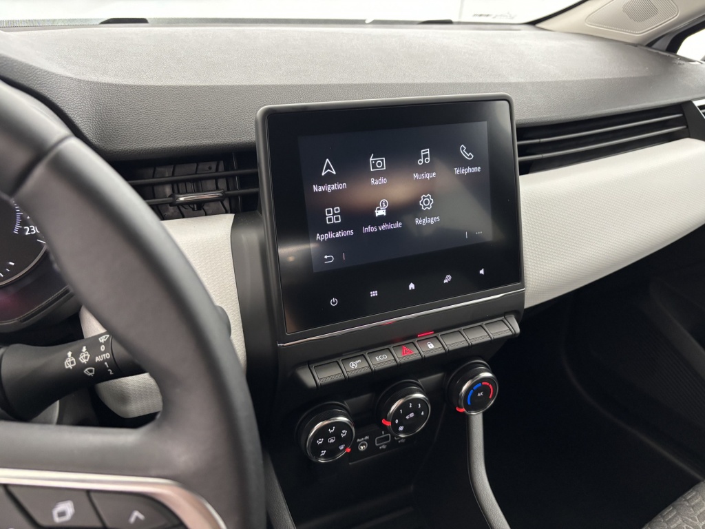 RENAULT Clio Evolution TCe 90 - ref: 6-2971x235336 - Photo 18