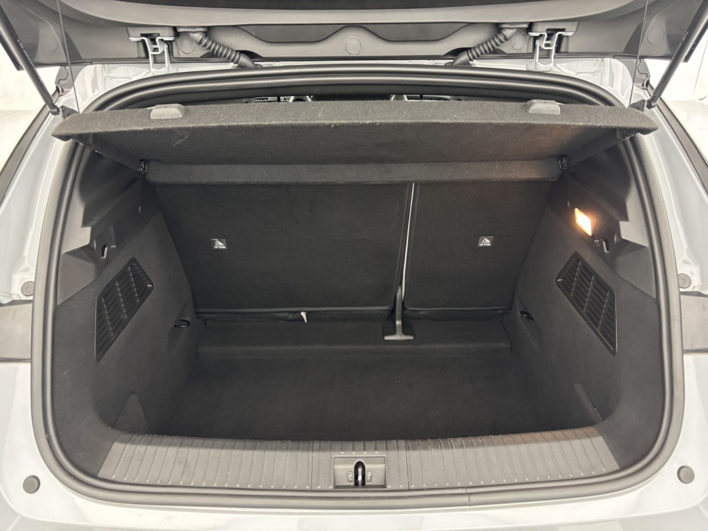 RENAULT Megane Iconic EV60 220 ch super charge - ref: 6-2971x235496 - Photo 9