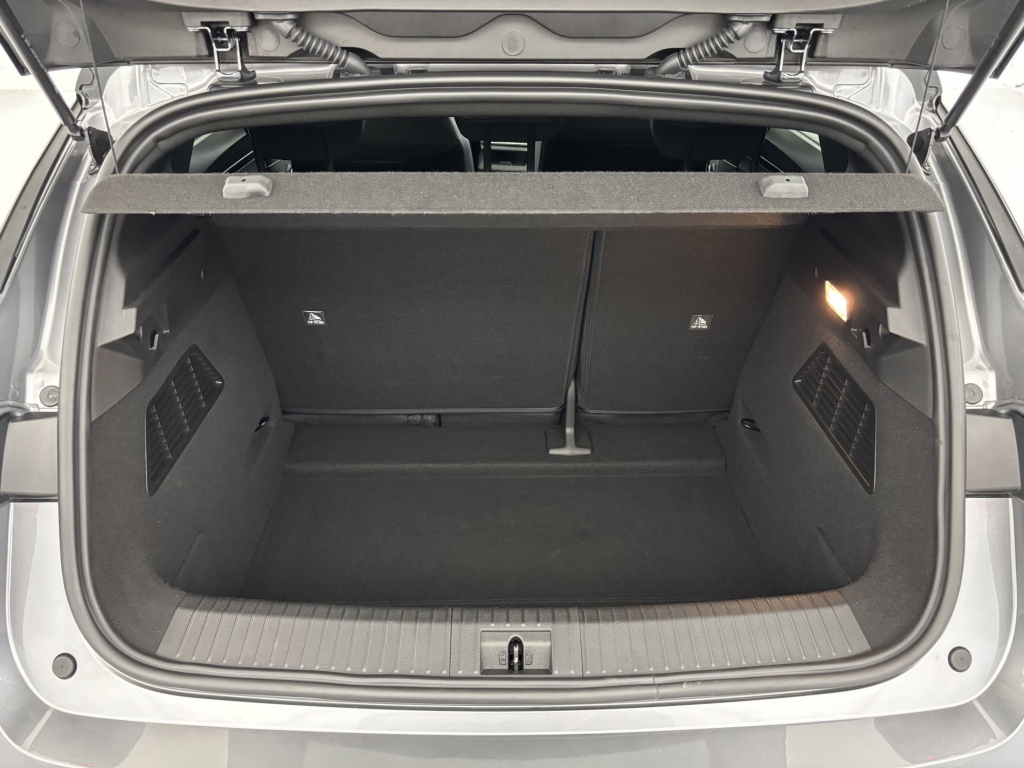 RENAULT Megane Iconic EV40 130ch standard charge - ref: 6-2971x235681 - Photo 9