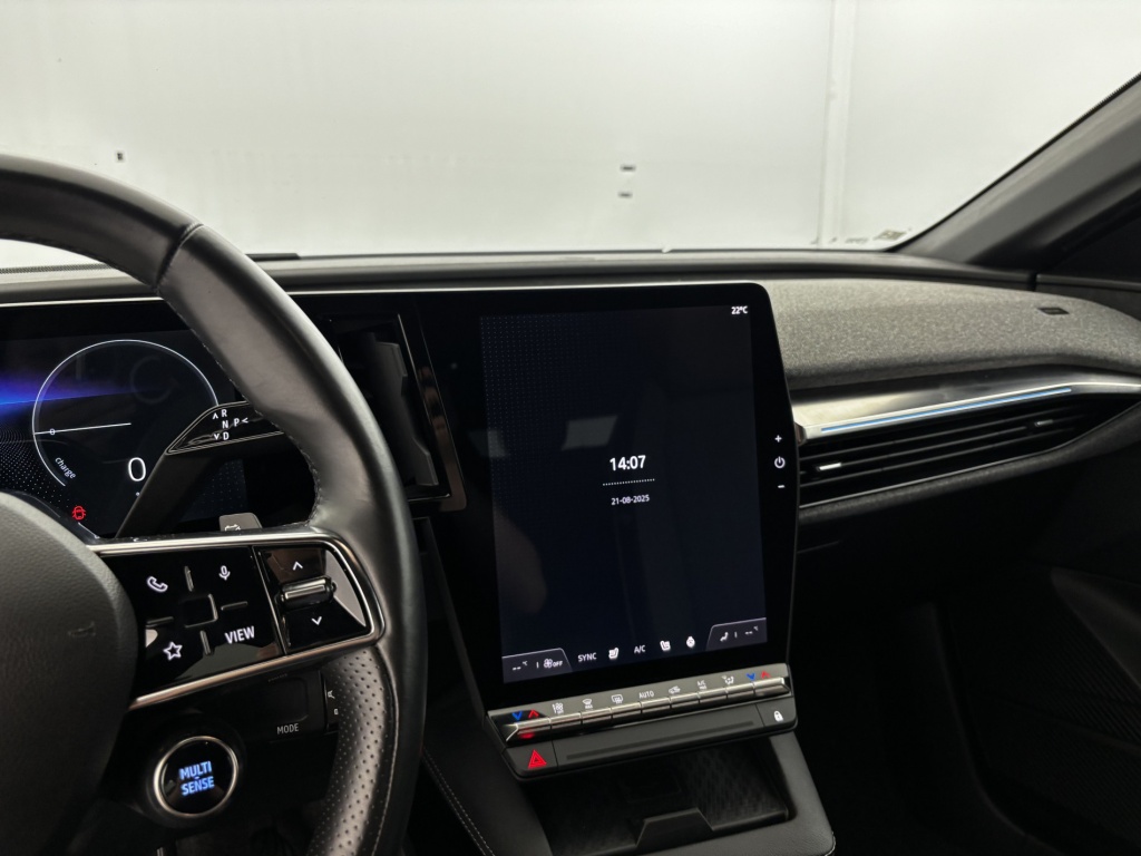 RENAULT Megane Techno EV60 220 ch optimum charge - ref: 6-2971x235744 - Photo 18