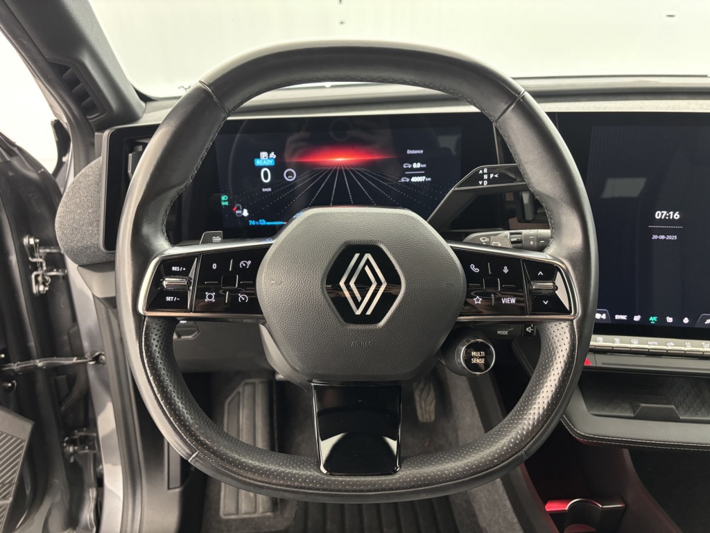 RENAULT Megane Techno EV40 130ch standard charge - ref: 6-2971x235777 - Photo 15