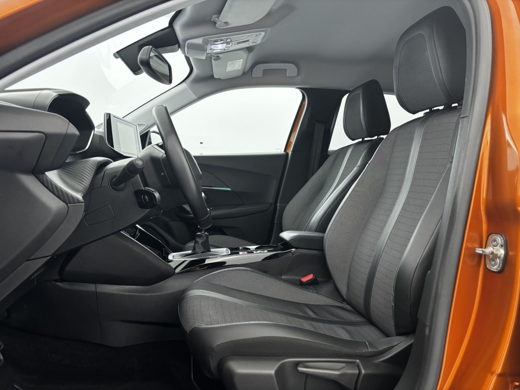 PEUGEOT 2008 Allure Business BlueHDi 110 S&S BVM6 - ref: 6-2971x235838 - Photo 13