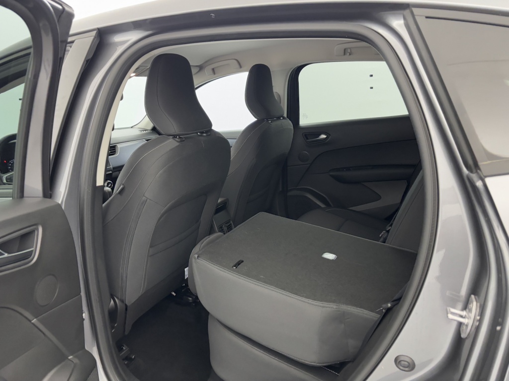 RENAULT Arkana Evolution mild hybrid 140 EDC FAP 22 - ref: 6-2971x236368 - Photo 10