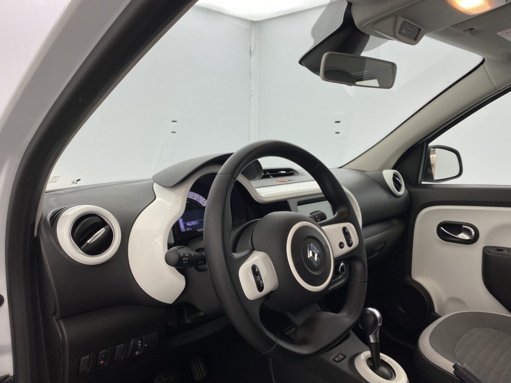 RENAULT Twingo Zen III Achat Integral 21 - ref: 6-2971x236374 - Photo 14
