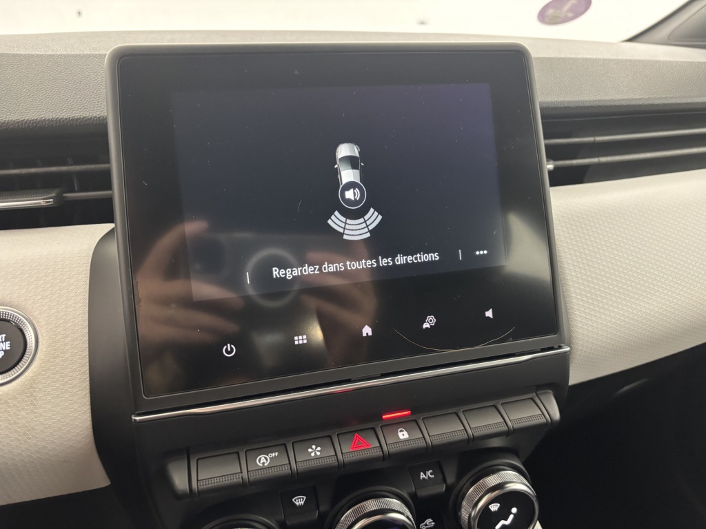 RENAULT Clio Intens TCe 90 21N - ref: 6-2971x236459 - Photo 18