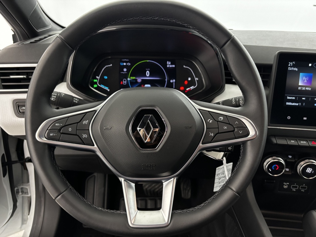 RENAULT Clio Limited E-Tech 140 21N - ref: 6-2971x237212 - Photo 15