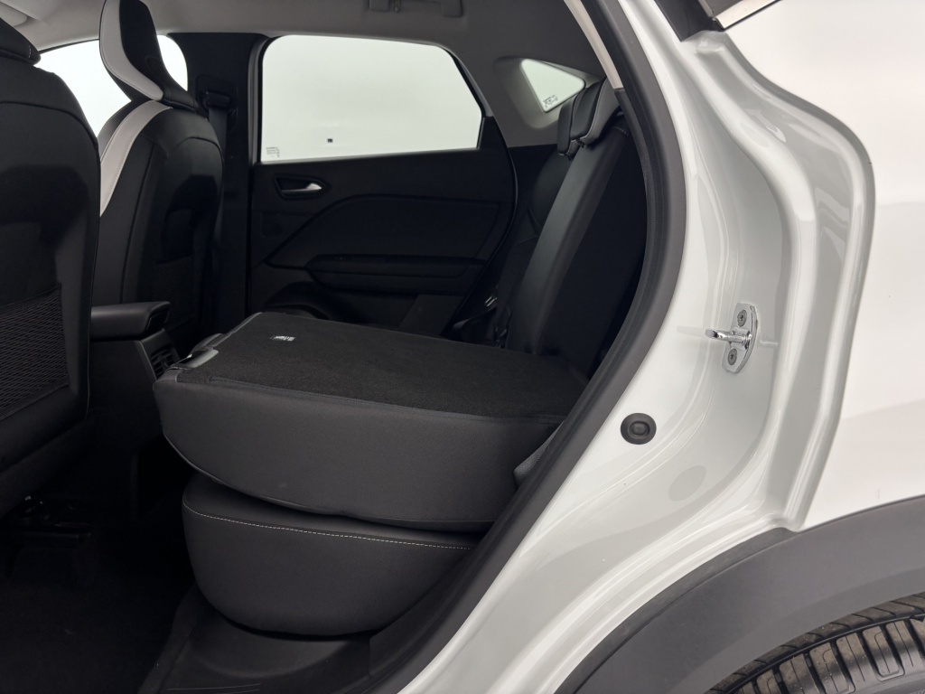 RENAULT Captur Intens E-Tech Plug-in 160 - ref: 6-2971x237342 - Photo 11