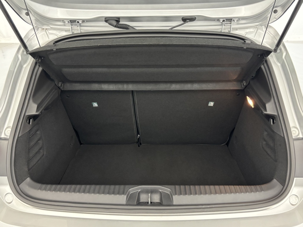 RENAULT Clio Limited E-Tech 140 21N - ref: 6-2971x237356 - Photo 9