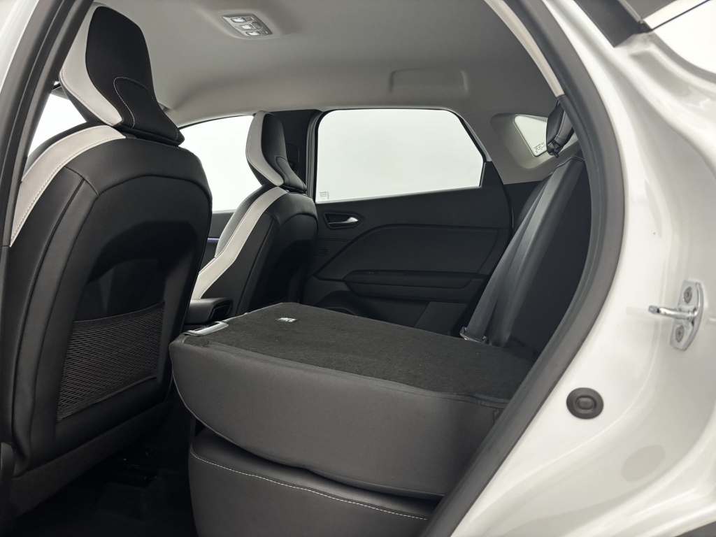 RENAULT Captur Intens E-Tech 145 21 - ref: 6-2971x237548 - Photo 11