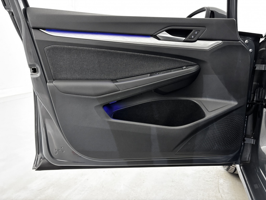 VOLKSWAGEN Golf MATCH 1.5 eTSI OPF 130 DSG7 - ref: 6-2971x237715 - Photo 12