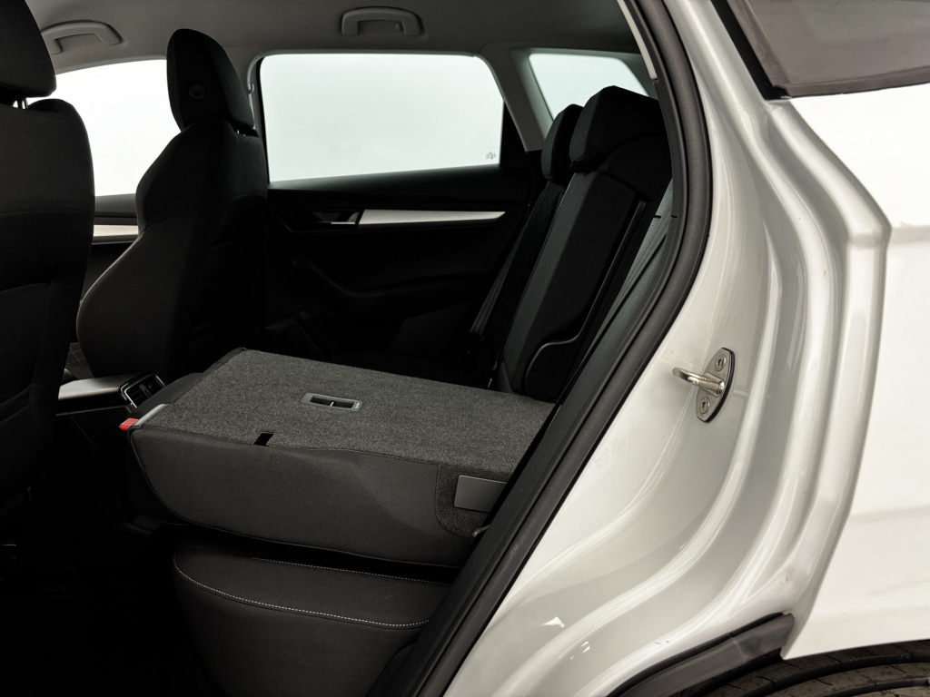 SKODA Karoq Business 1.0 TSI 116 ch - ref: 6-2971x237955 - Photo 10