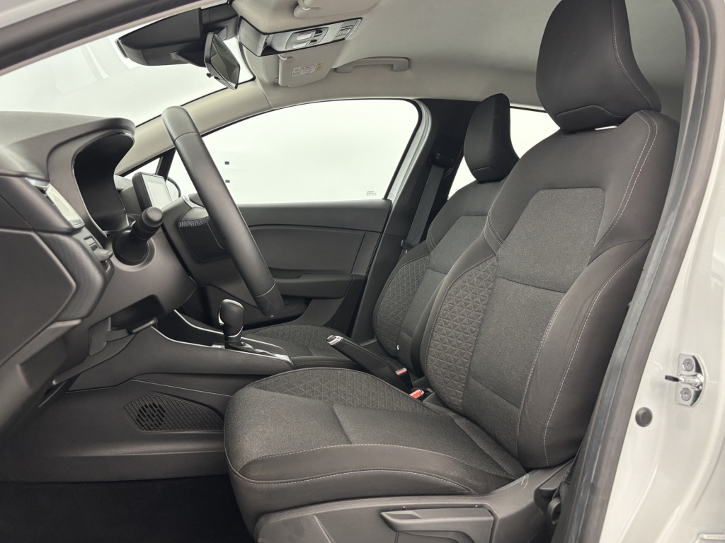 RENAULT Clio Zen E-Tech 140 21N - ref: 6-2971x237972 - Photo 13