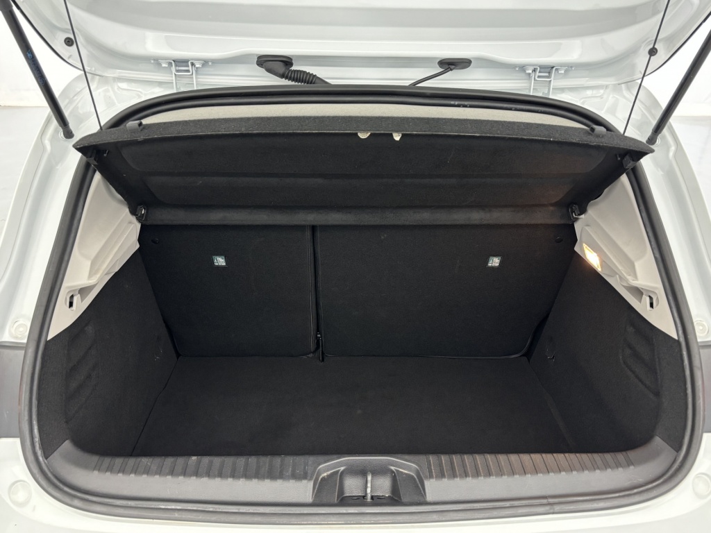 RENAULT Clio Zen E-Tech 140 21N - ref: 6-2971x237972 - Photo 9