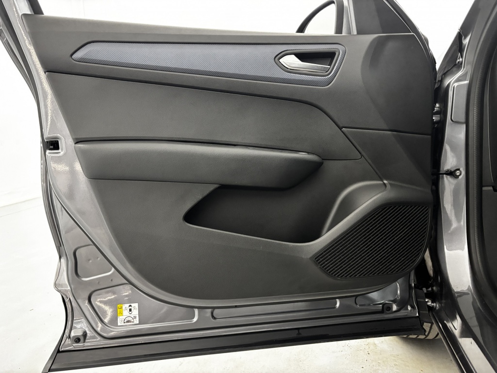 RENAULT Arkana Evolution mild hybrid 140 EDC FAP 22 - ref: 6-2971x238232 - Photo 12