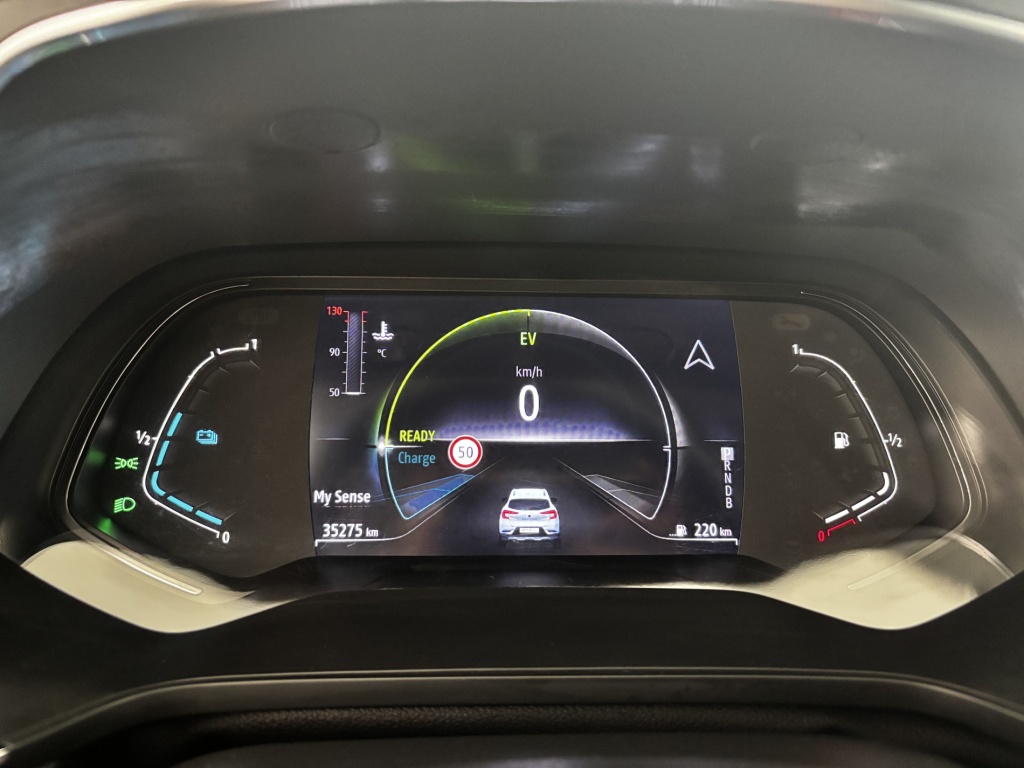 RENAULT Captur Intens E-Tech 145 21 - ref: 6-2971x238347 - Photo 17