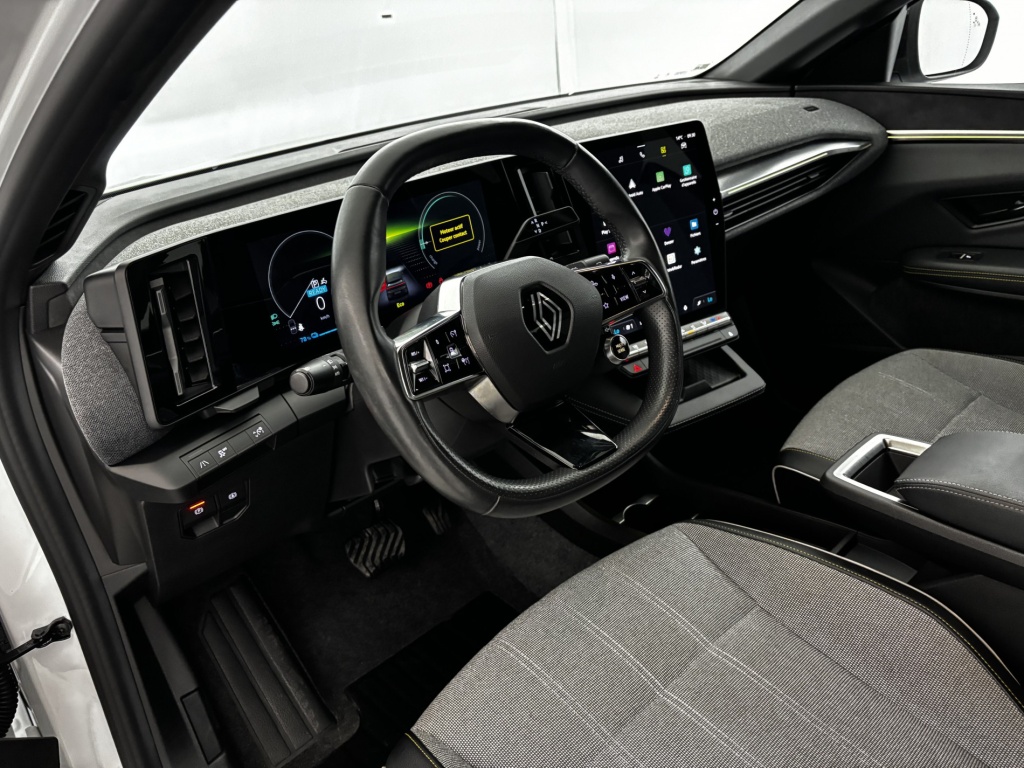 RENAULT Megane Techno EV60 220 ch optimum charge - ref: 6-2971x238354 - Photo 14