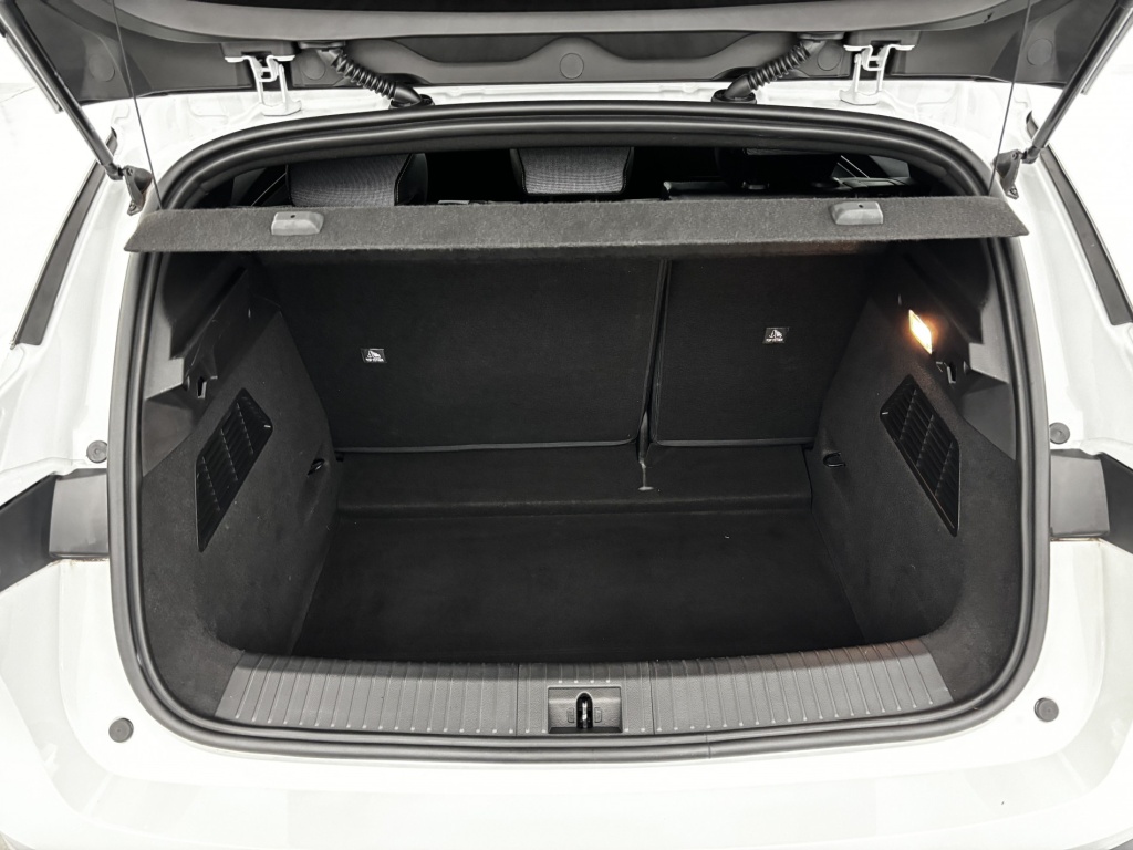 RENAULT Megane Techno EV60 220 ch optimum charge - ref: 6-2971x238354 - Photo 9