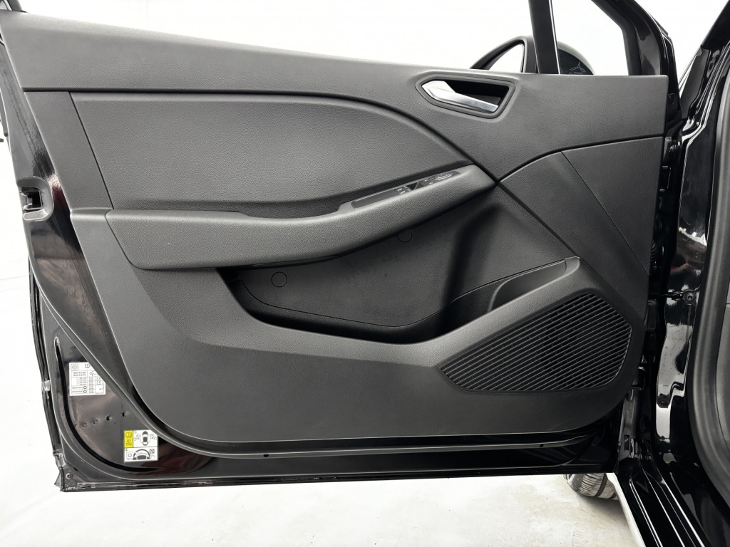 RENAULT Clio Equilibre TCe 90 - ref: 6-2971x238486 - Photo 12