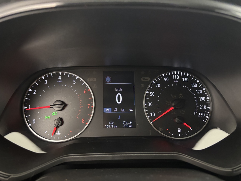 RENAULT Clio Equilibre TCe 90 - ref: 6-2971x238501 - Photo 17
