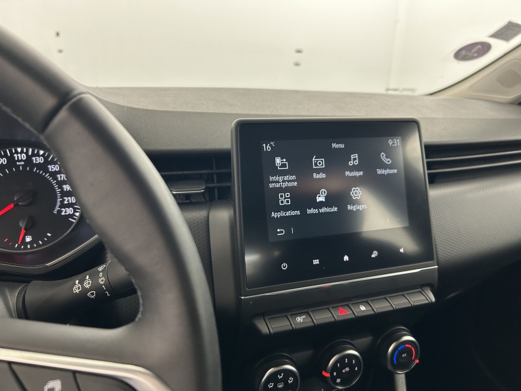 RENAULT Clio Zen SCe 65 21 - ref: 6-2971x238503 - Photo 18