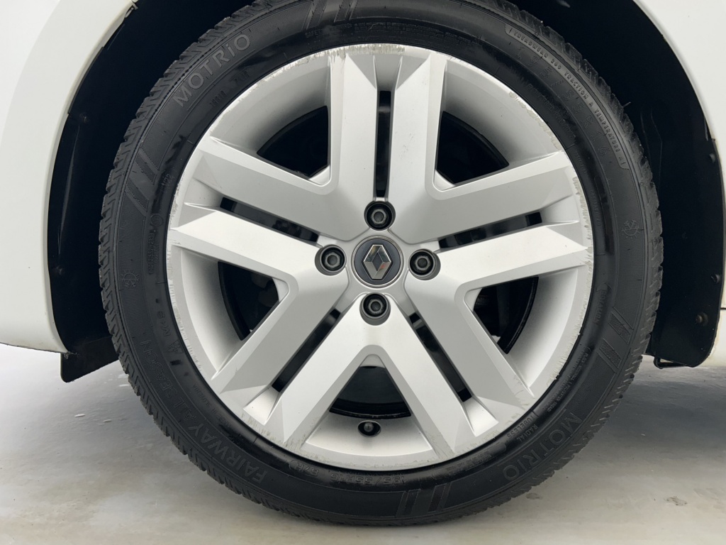 RENAULT Clio Zen SCe 65 21 - ref: 6-2971x238503 - Photo 20