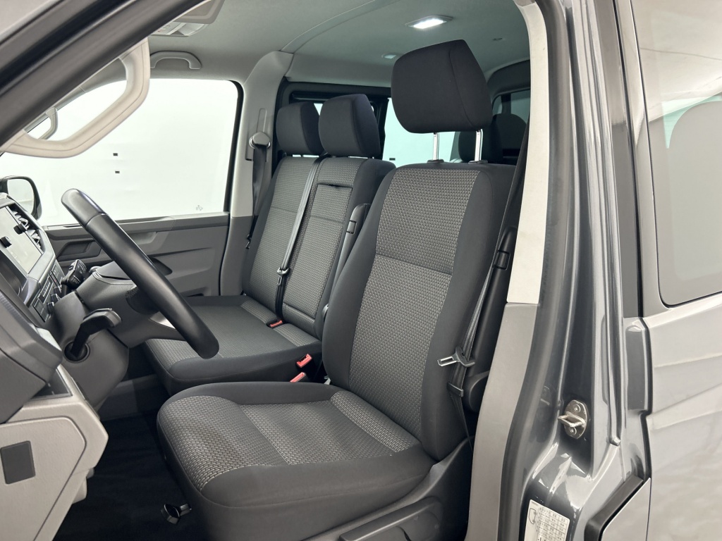 VOLKSWAGEN Transporter EDITION L1H1 2.0 TDI 150 DSG7 - ref: 6-2971x238507 - Photo 12