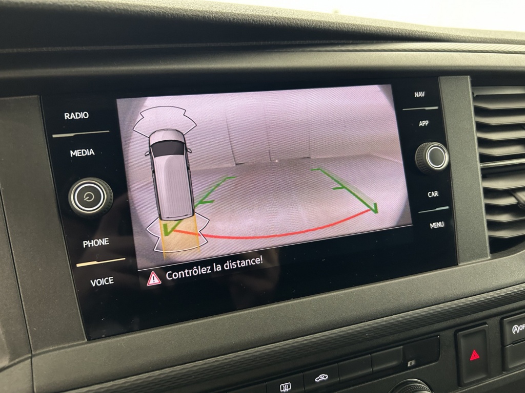 VOLKSWAGEN Transporter EDITION L1H1 2.0 TDI 150 DSG7 - ref: 6-2971x238507 - Photo 18