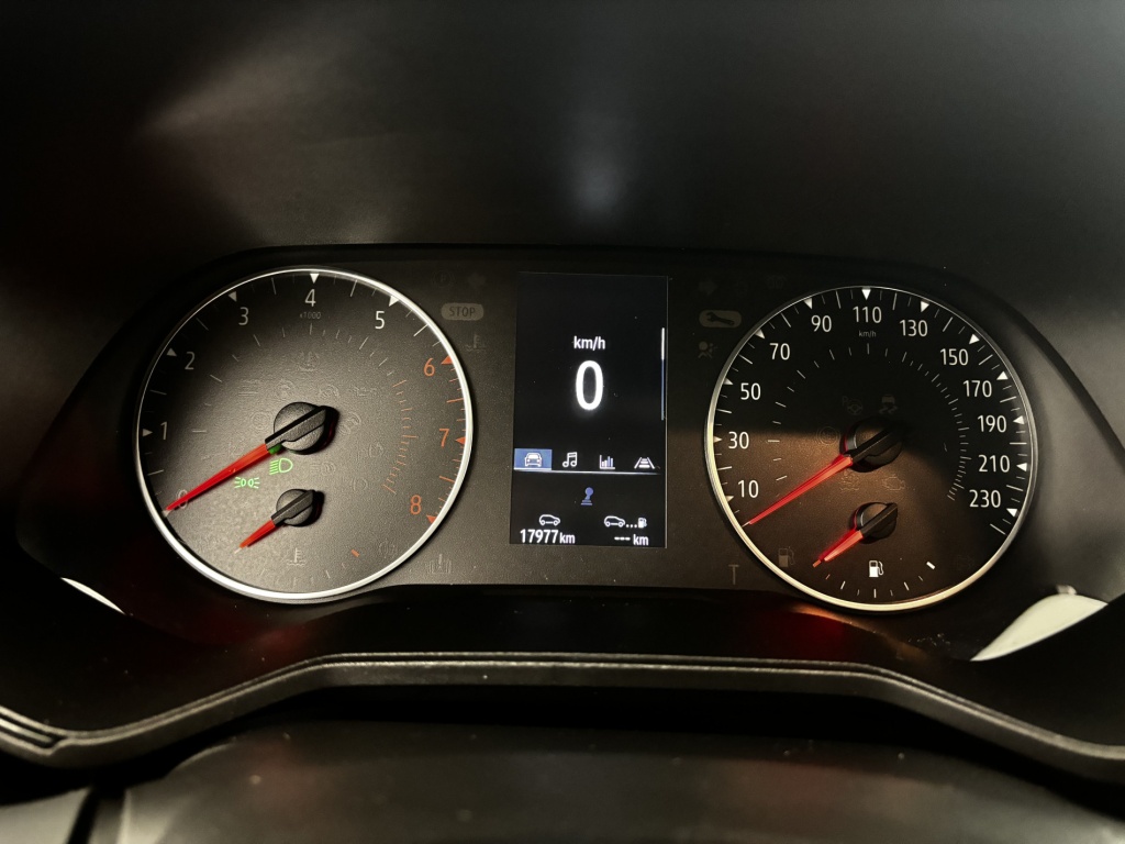 RENAULT Clio Equilibre TCe 90 - ref: 6-2971x238511 - Photo 17