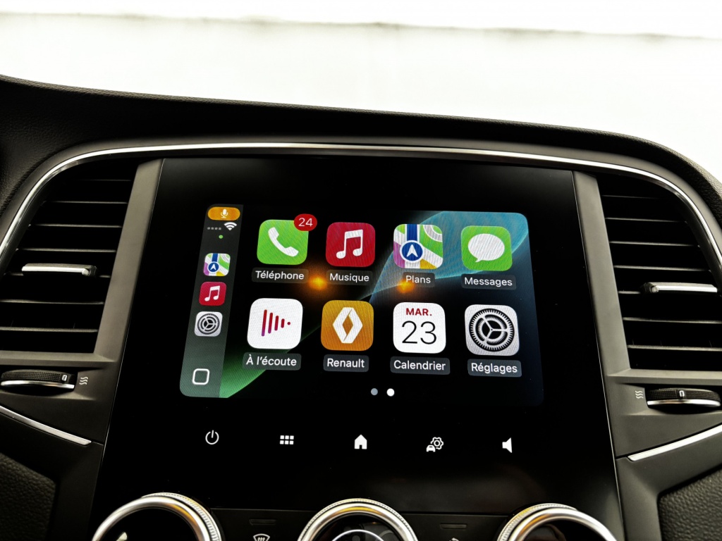 RENAULT Megane Estate Business E-TECH Plug-In Hybride 160 21N - ref: 6-2971x238572 - Photo 16