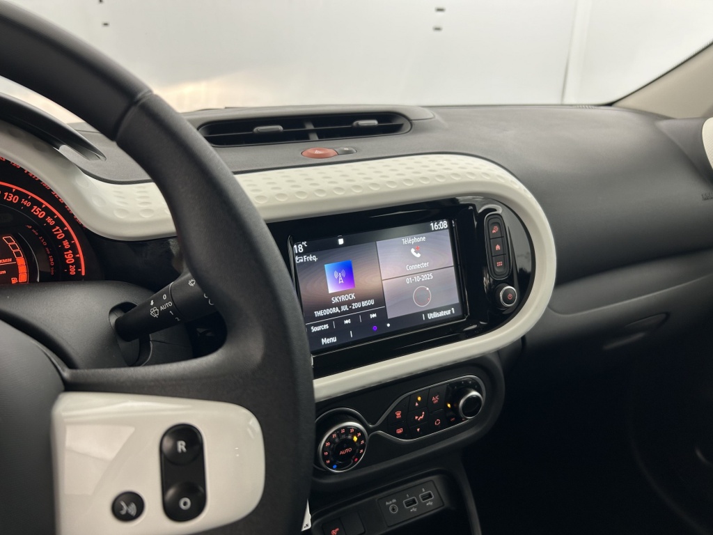 RENAULT Twingo Equilibre SCe 65 - ref: 6-2971x238630 - Photo 18