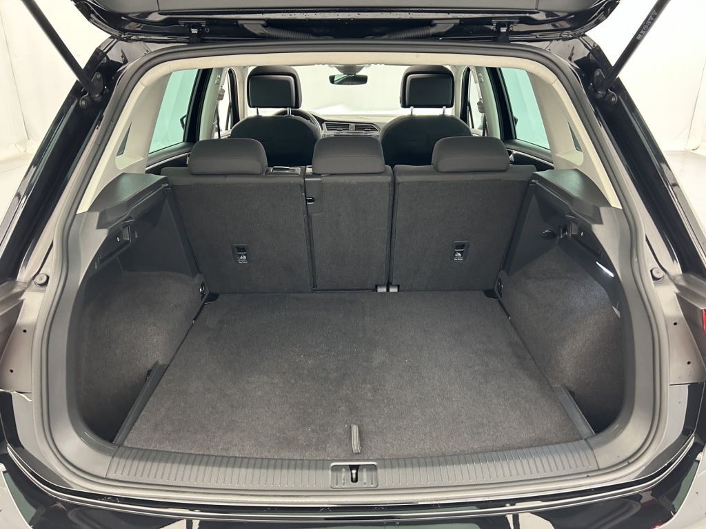VOLKSWAGEN Tiguan Life Plus 1.5 TSI 150ch DSG7 - ref: 6-2971x238762 - Photo 9