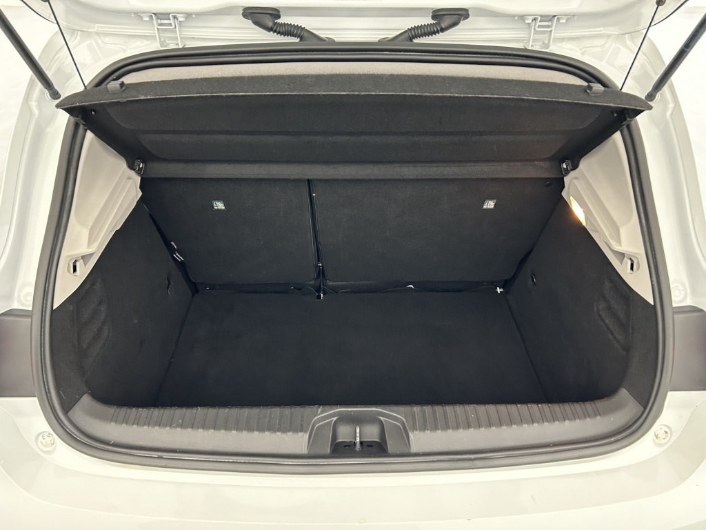 RENAULT Clio Zen TCe 100 - ref: 6-2971x240495 - Photo 9