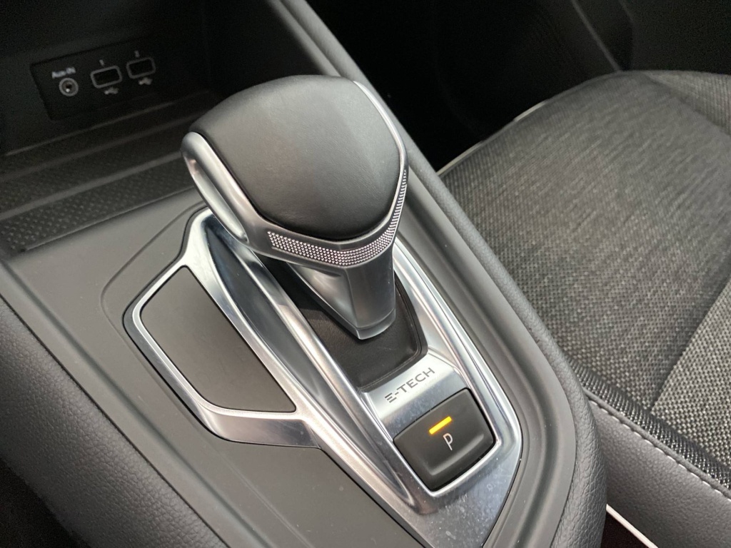 RENAULT Captur Intens E-Tech Plug-in 160 - ref: 6-2971x240513 - Photo 12