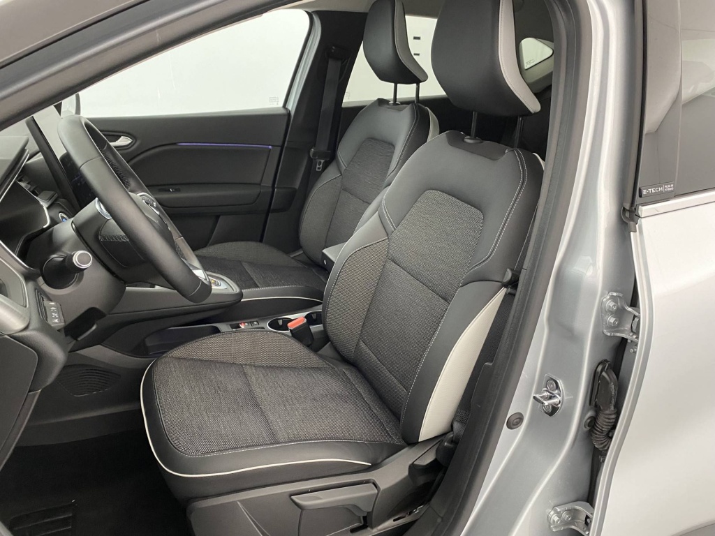 RENAULT Captur Intens E-Tech Plug-in 160 - ref: 6-2971x240513 - Photo 19