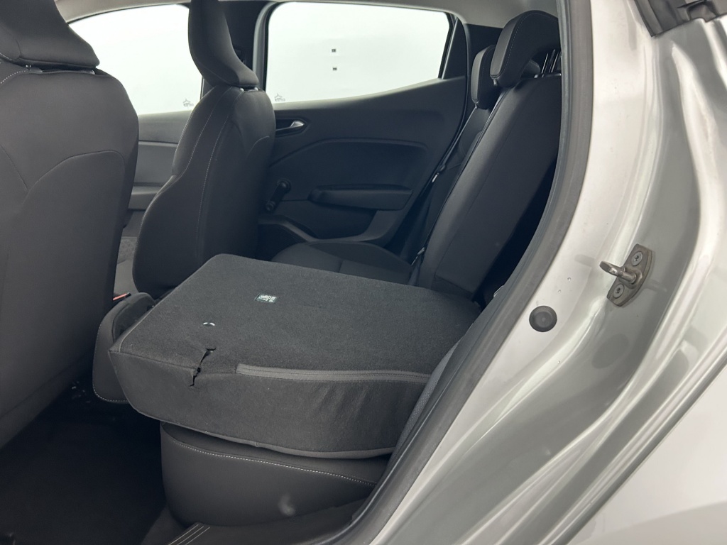 RENAULT Clio Equilibre TCe 90 - ref: 6-2971x240590 - Photo 11