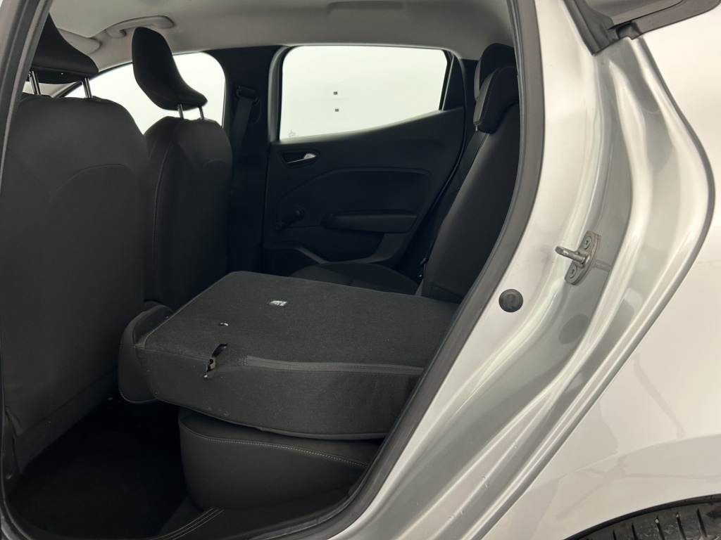 RENAULT Clio Equilibre TCe 90 - ref: 6-2971x240677 - Photo 11