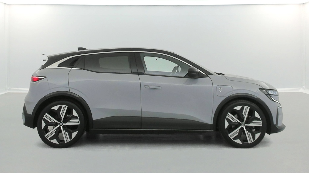 RENAULT Megane Iconic EV60 220 ch optimum charge - ref: 6-2971x240770 - Photo 6