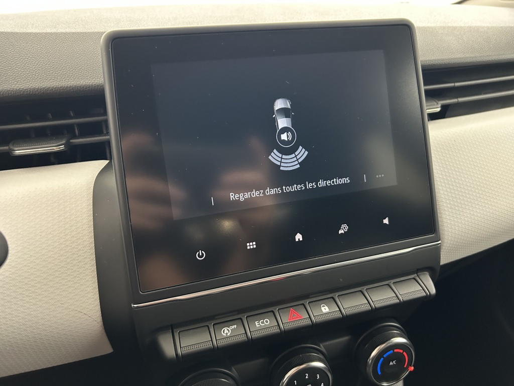 RENAULT Clio Evolution TCe 90 - ref: 6-2971x240857 - Photo 18