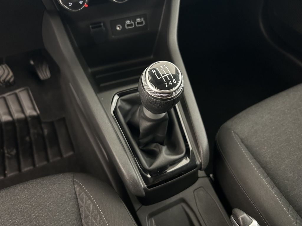 RENAULT Clio Equilibre TCe 90 - ref: 6-2971x241460 - Photo 19