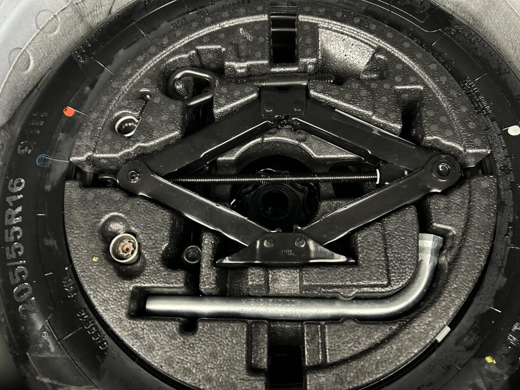 VOLKSWAGEN T-Cross Carat 1.0 TSI 110 Start/Stop BVM6 - ref: 6-2971x241509 - Photo 10